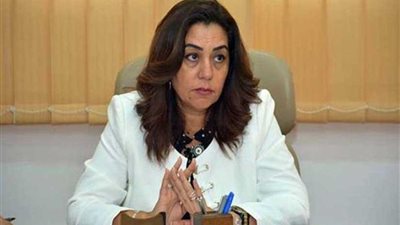 محافظ دمياط تتابع الاستعدادات لاستقبال موسم توريد القمح