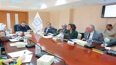 مجلس السكان يبحث مع 