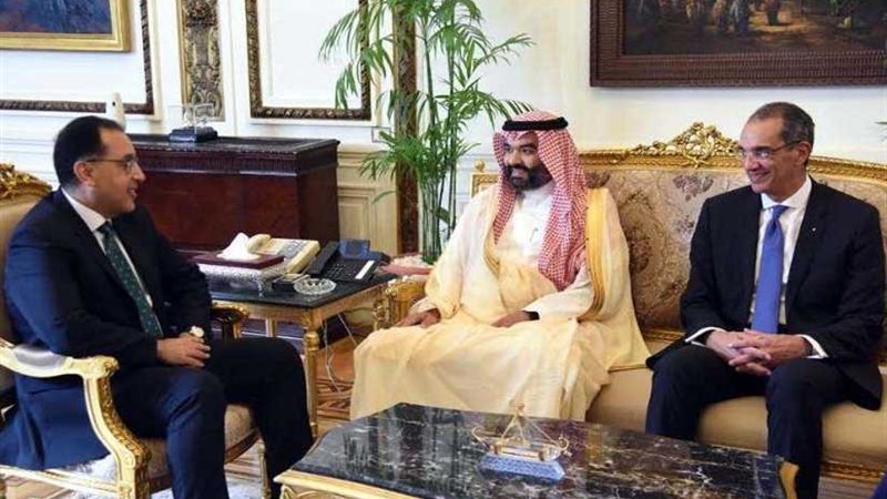 رئيس الوزراء يستقبل