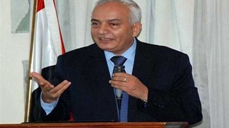 التعليم تتابع سير