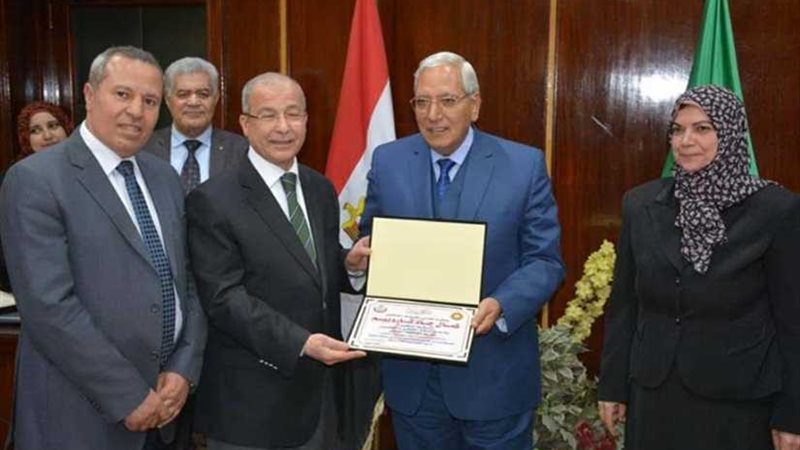 شاروبيم يكرم 7 مستشفيات