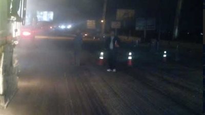 رصف مدخل الإسكندرية الصحراوي استعدادًا لبطولة الأمم الإفريقية