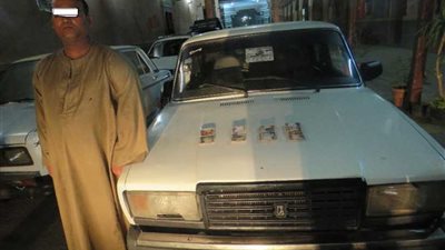 سائق التاكسي.. أوصل الراكب للعيادة وسرق 