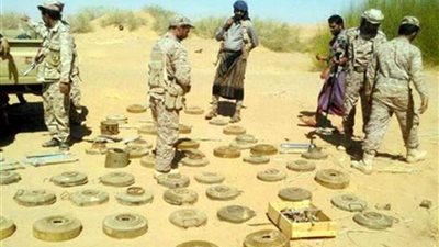 الجيش اليمني ينتزع 120 لغما حوثيا من قرية واحدة في حجة