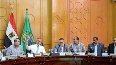 محافظ الاسماعيلية: خطة لمراقبة الأسواق في رمضان