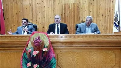 إلغاء مراوح الأسقف بمدارس القاهرة