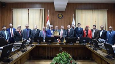 مركز للاختبارات الإلكترونية بزراعة جامعة بنى سويف