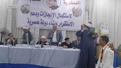 أحمد عمر هاشم: 