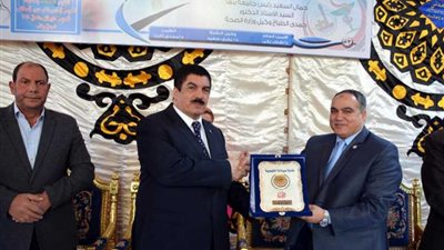 القليوبية تحتفل في يوم الصيدلي بنقابة بنها