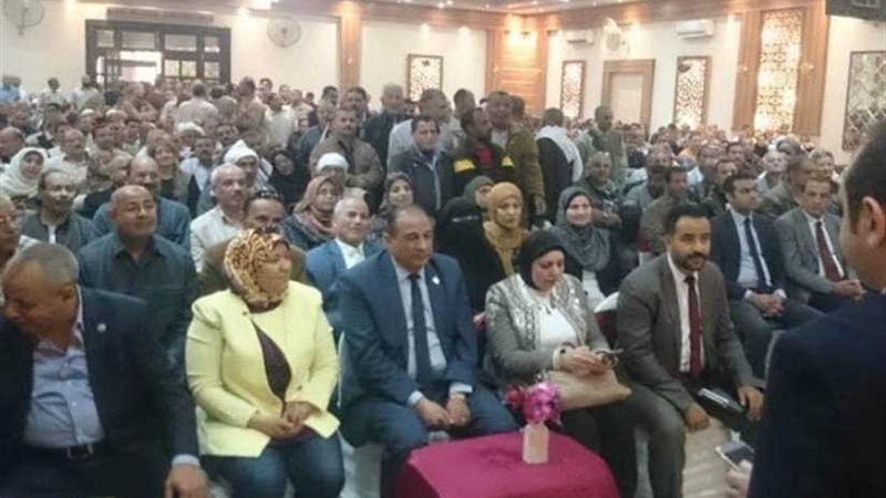 مؤتمرات جماهيرية