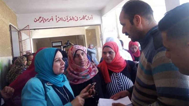 علاج 656 حالة بقافلة