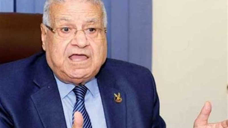 حماة الوطن: العلاقات