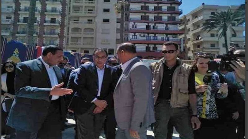 رئيس الوزراء يتفقد