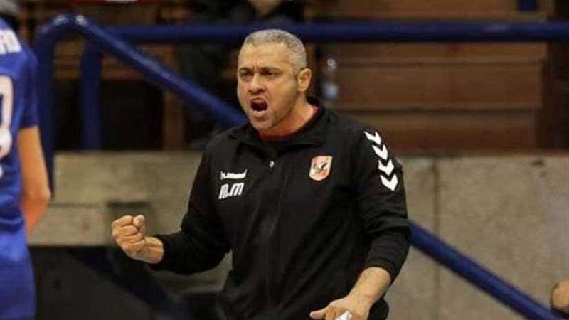 ميدو: طائرة الأهلي