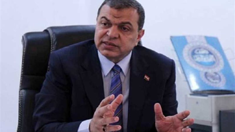 وزير القوى العاملة