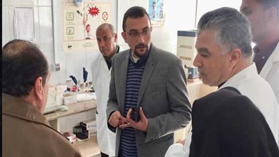 تحويل حالتين من مصابي تفجير سوق الشيخ زويد للعلاج خارج المحافظة