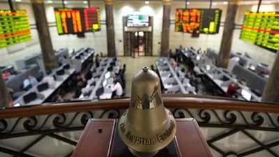 البورصة تُسجل استقرارًا نسبيًا ورأس المال السوقي يربح 1.1 مليار جنيه