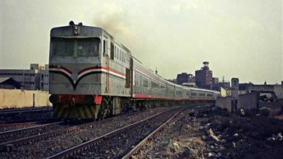 السكك الحديدية: إصدار تذاكر سفر أسبوعية بالقطارات السبت القادم