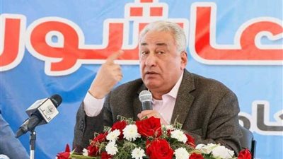 نقيب المحامين: 