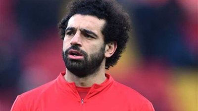 الصحف الإنجلبزية تدعم محمد صلاح ضد الهجوم العنصري لجماهير تشيلسي