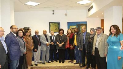 وزيرة الثقافة توافق على إصدار موسوعات للأدباء والمبدعين