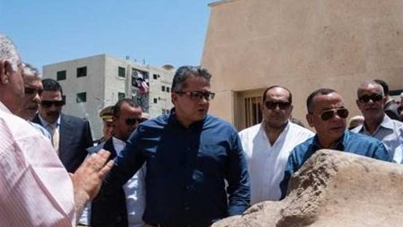 وزير الآثار يتفقد