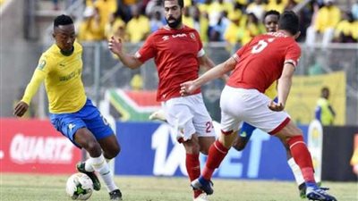 شوط أول سلبي يقطع أنفاس ريمونتادا الأهلي أمام صن داونز