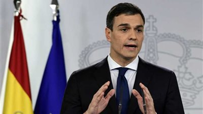 رئيس وزراء إسبانيا يشدد موقفه بشأن إقليم كتالونيا قبل الانتخابات التشريعية في البلاد