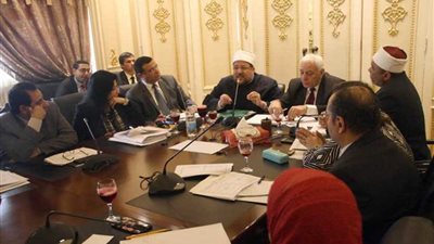 وزير الأوقاف من البرلمان: 