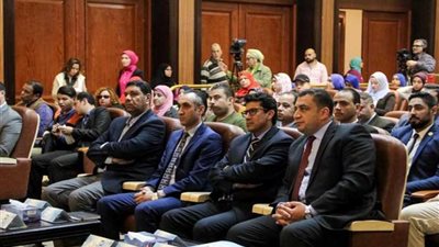 الشباب والرياضة 