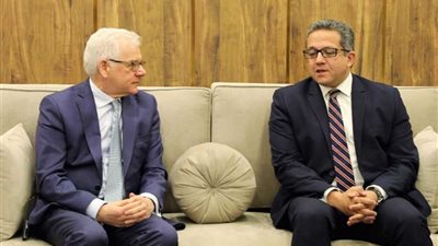 وزير الخارجية البولندي يؤكد الحرص على التعاون مع مصر في مجال الآثار 