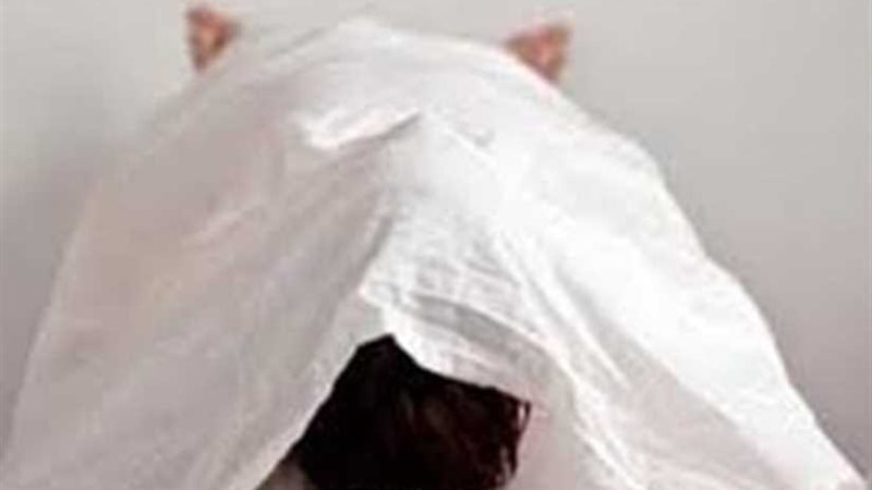 مصرع ربة منزل إثر