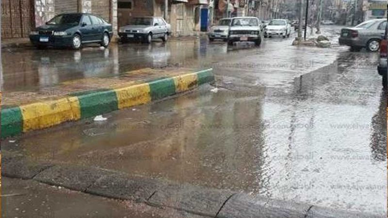 سقوط أمطار خفيفة