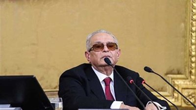 أبو شقة: التعديلات الدستورية تعميق للممارسة الديمقراطية ولتحسين البنية السياسية