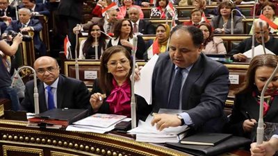 مستثمرون: المشاركة في الاستفتاء تحقق المزيد من الاستثمار