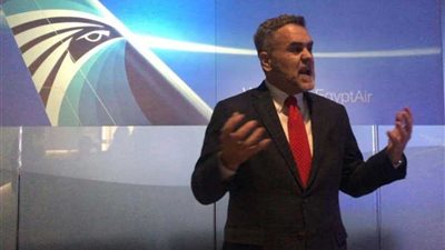 مصر للطيران تزور مصنع إيڤيريت أكبر مصانع الطائرات حول العالم