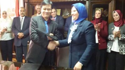 7 عقود لتطوير محطات ومحولات الكهرباء بالمحافظات