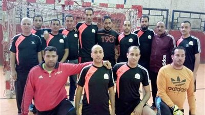 فوز فريق ديوان محافظة الجيزة على مصنع 45 حربي في منافسات الكرة الخماسية