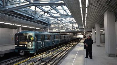 محتجز رهينة مترو موسكو طالب بإرساله إلى المريخ