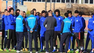 20 لاعبا في معسكر سموحة استعدادا للداخلية الجمعة القادم