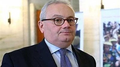 سفير إيطاليا يؤكد دعمه لموهبة الشابات المصريات فى إنتاج أعمالهن المبتكرة