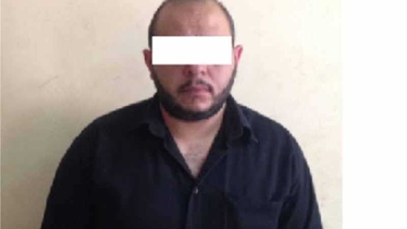 ضبط متهم يتاجر في