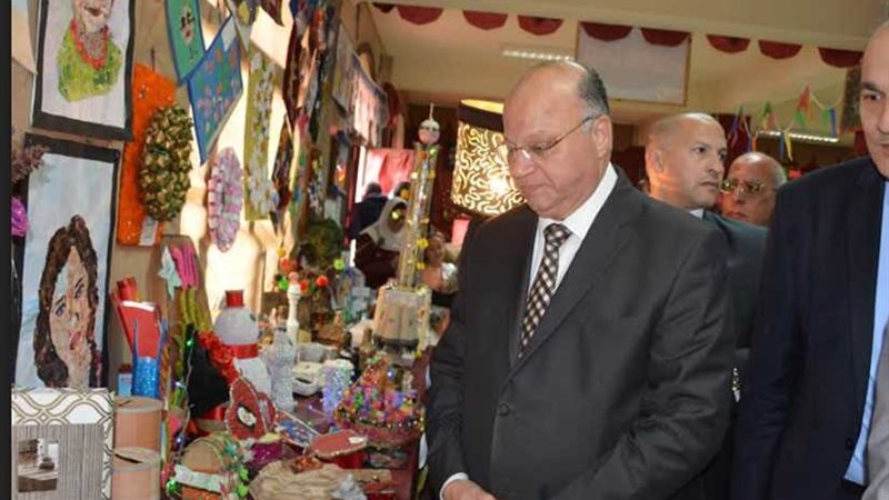 معرض للأنشطة يكشف