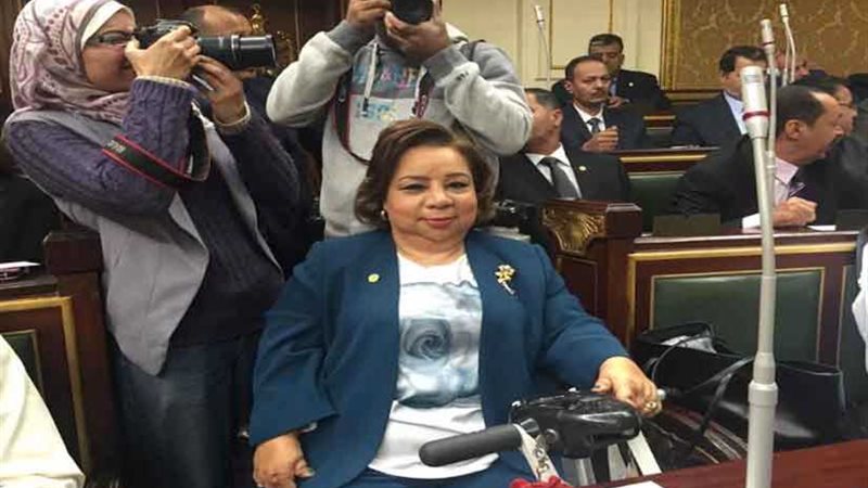 طلب إحاطة لرئيس الوزراء