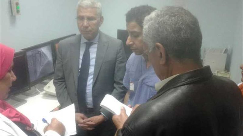 عكاشة يتفقد المستشفيات