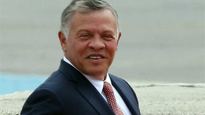 العاهل الأردني يتسلم