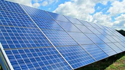 شركة نقل الكهرباء توقع عقد الخدمات الاستشارية لمشروع محطة طاقة شمسية