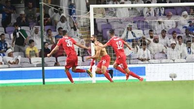 النجم الساحلي التونسي يتوج بكأس زايد لكرة القدم بالفوز على الهلال السعودي