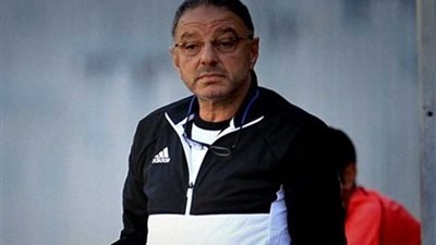 المقاصة يبحث استقالة طلعت يوسف بعد انتهاء مباراة الاتحاد