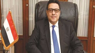 سفير مصر لدى الكويت: إقبال الناخبين في اليوم الأول من الاستفتاء بداية مبشرة